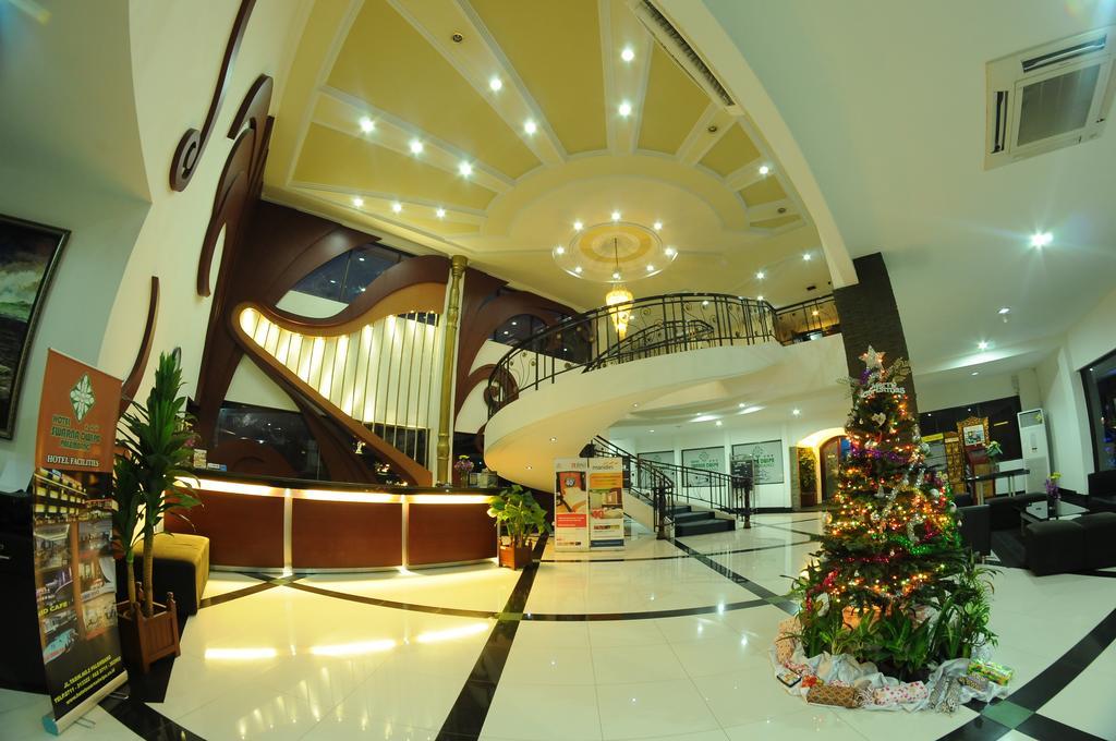 Hotel Swarna Dwipa Palembang Esterno foto